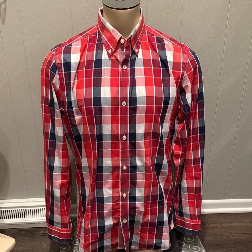 E Banana Republic Red and Navy Checkered Men's Shirt Slim Fit Preppy Casual